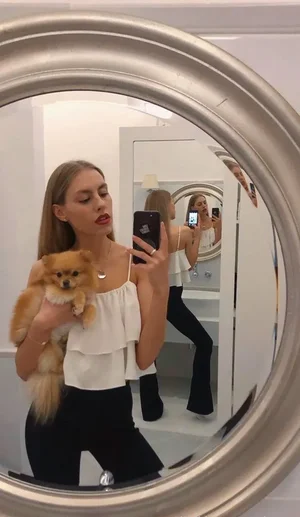 Charmante Chloé